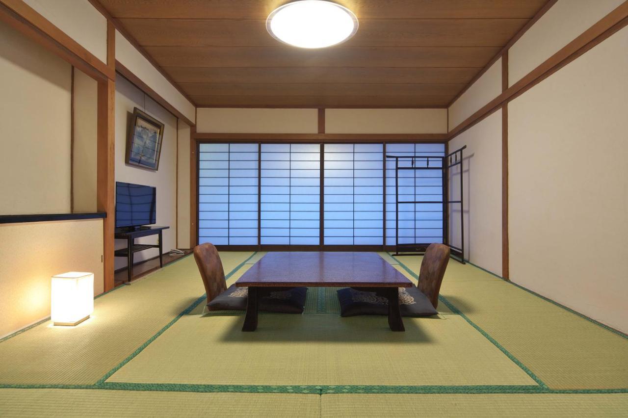 Matsunoi Ryokan Kusatsu  Exterior photo